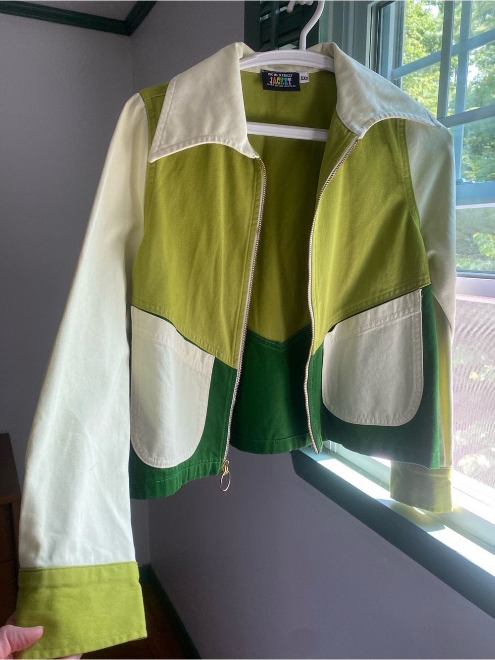 Colorblock Green and Cream Zip Jacket